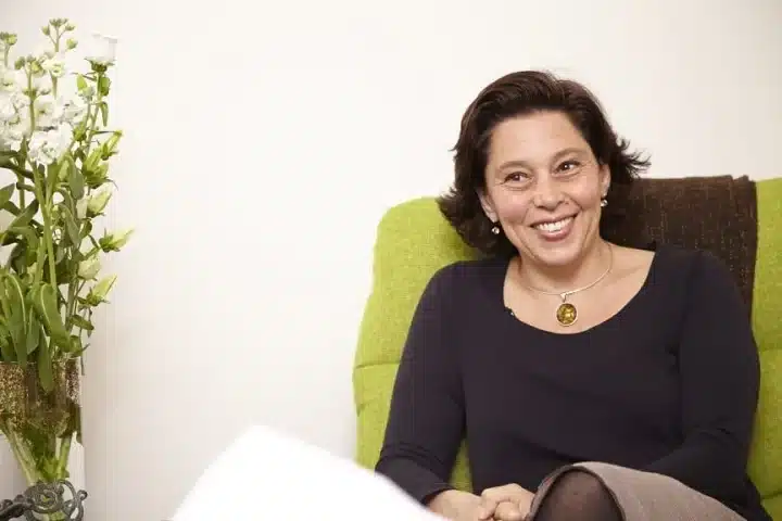 Do Counsellors Take Sides